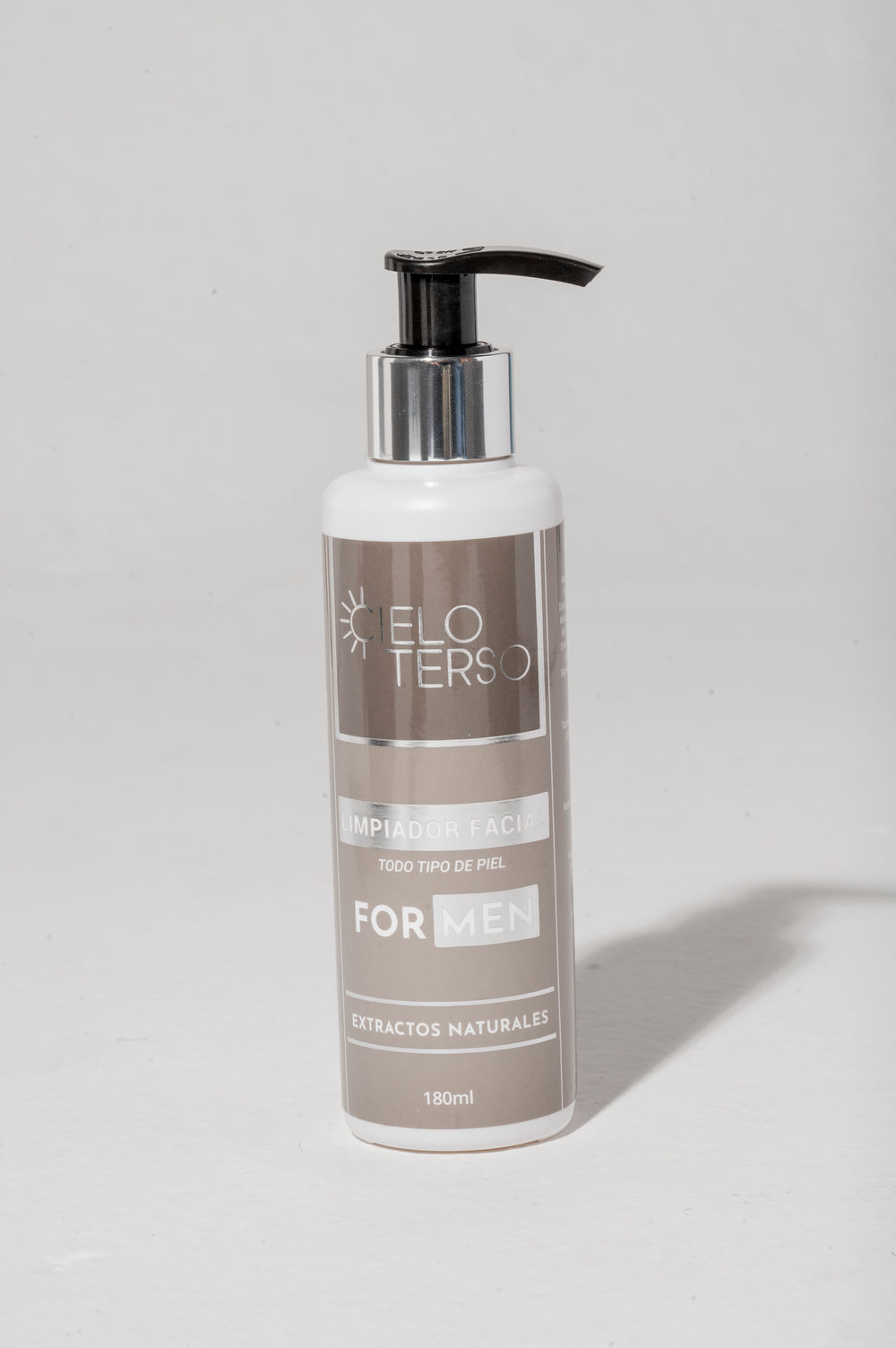 Limpiador facial anti acné FORMEN