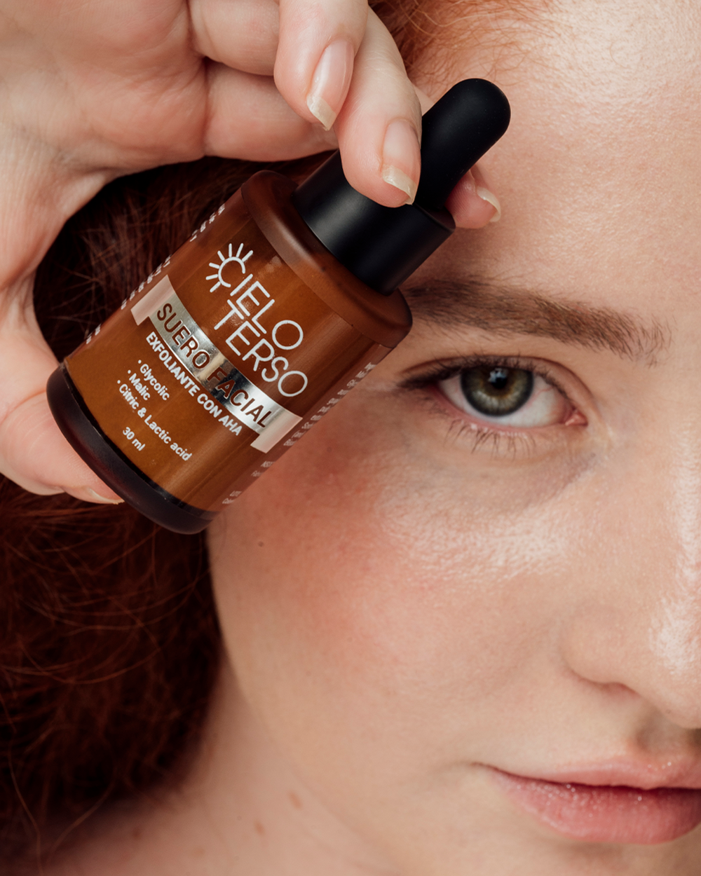 Suero facial exfoliante anti manchas
